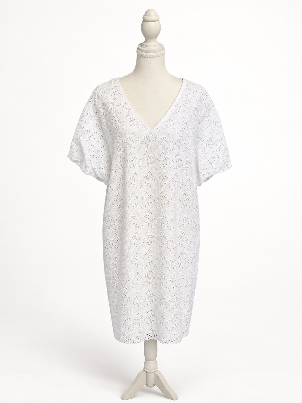 Romantic Lauren Ralph Lauren White Eyelet Cape Dress Size 12 NWT
